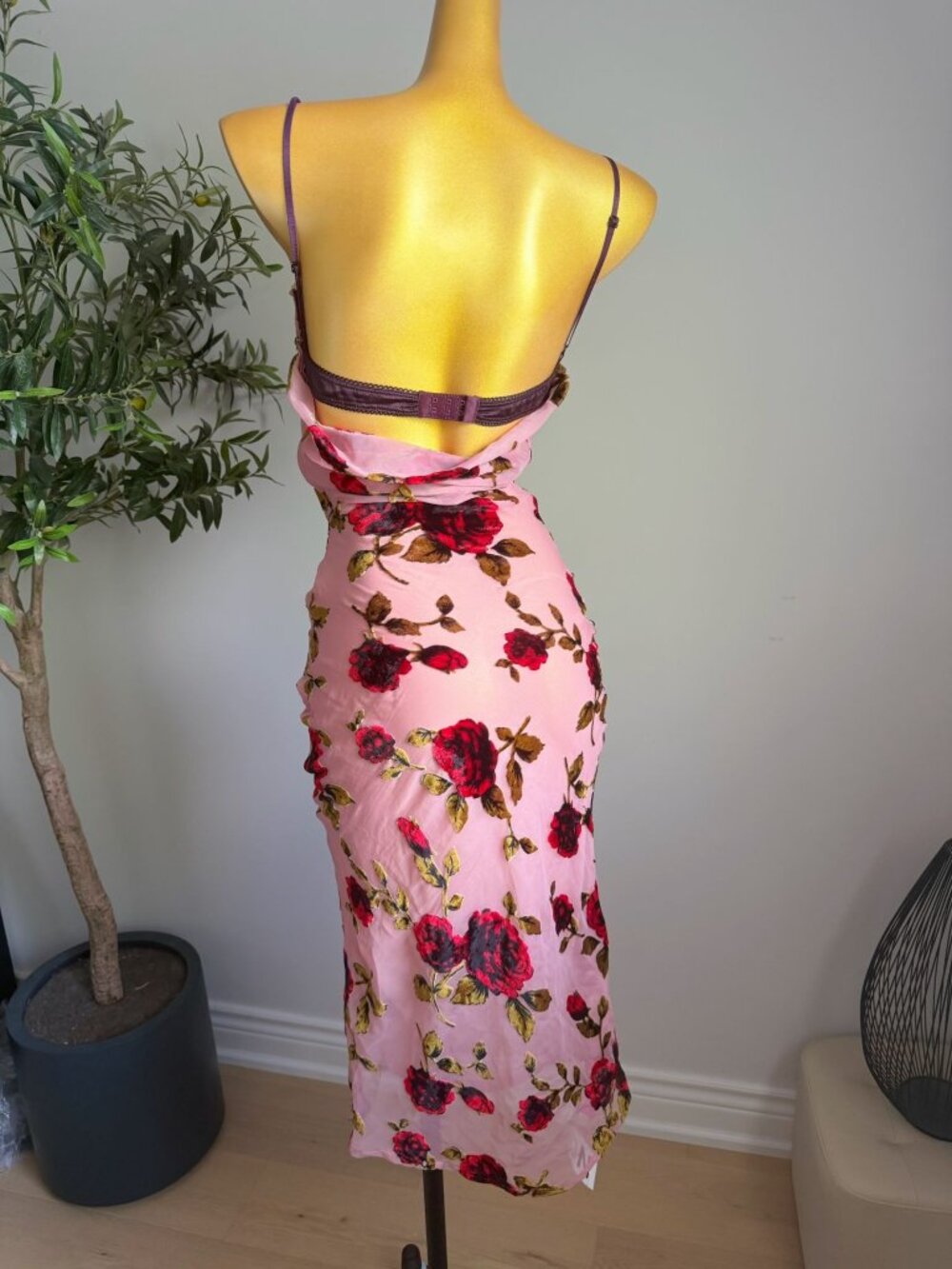 NWT Pink Mesh Velvet Rose Floral Bodycon Midi Dress XS - Picture 3 of 6